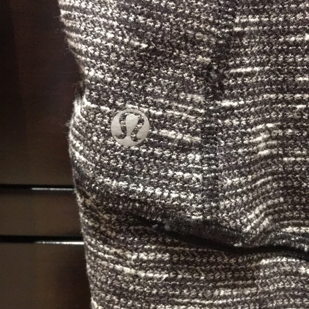 Lululemon Pullover - image 5